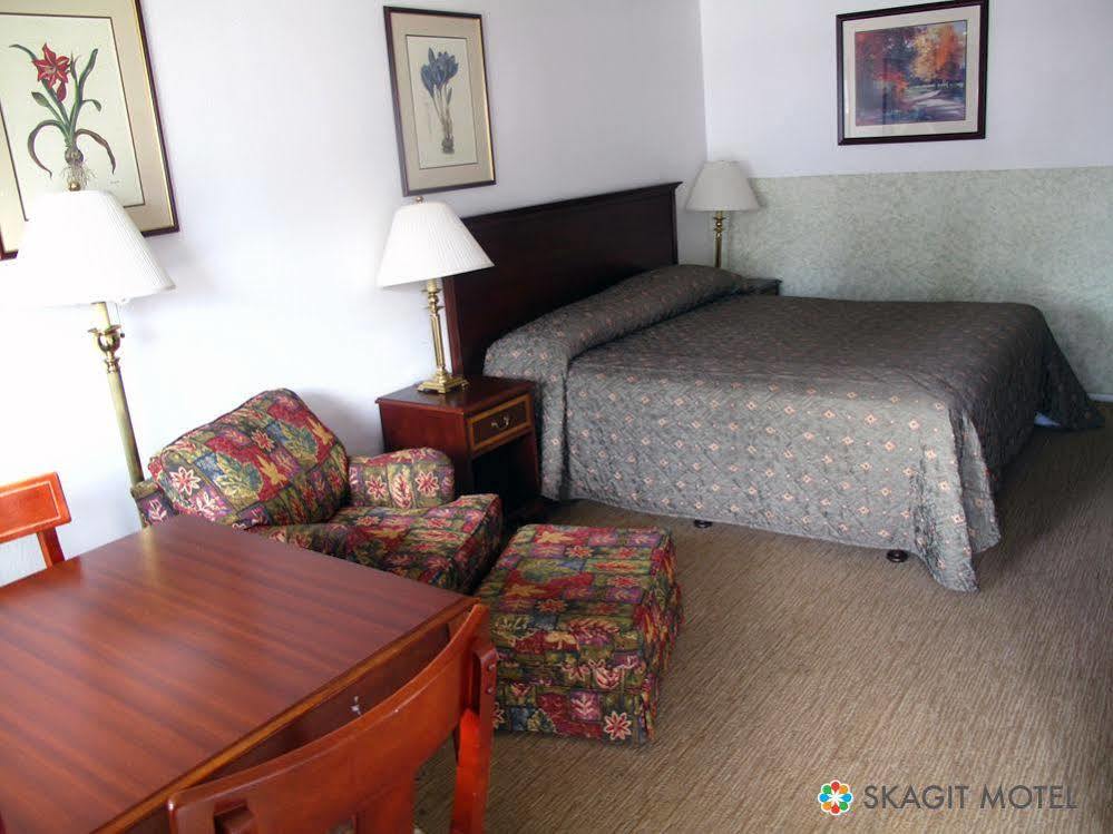 Skagit Motel Sedro Woolley Экстерьер фото