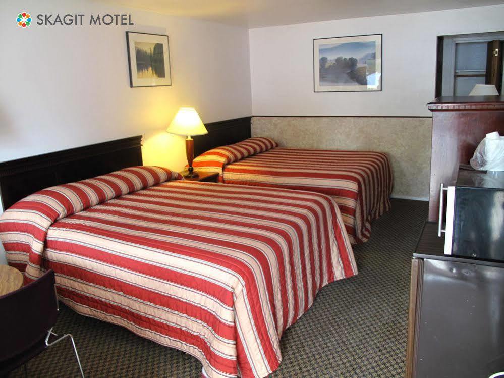 Skagit Motel Sedro Woolley Экстерьер фото